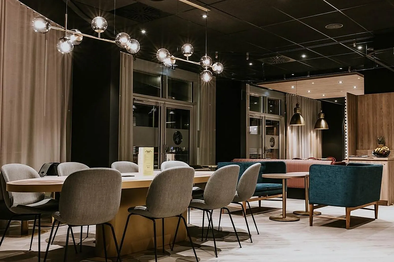 Lieux événementiels, NOVOTEL ANGERS CENTRE GARE