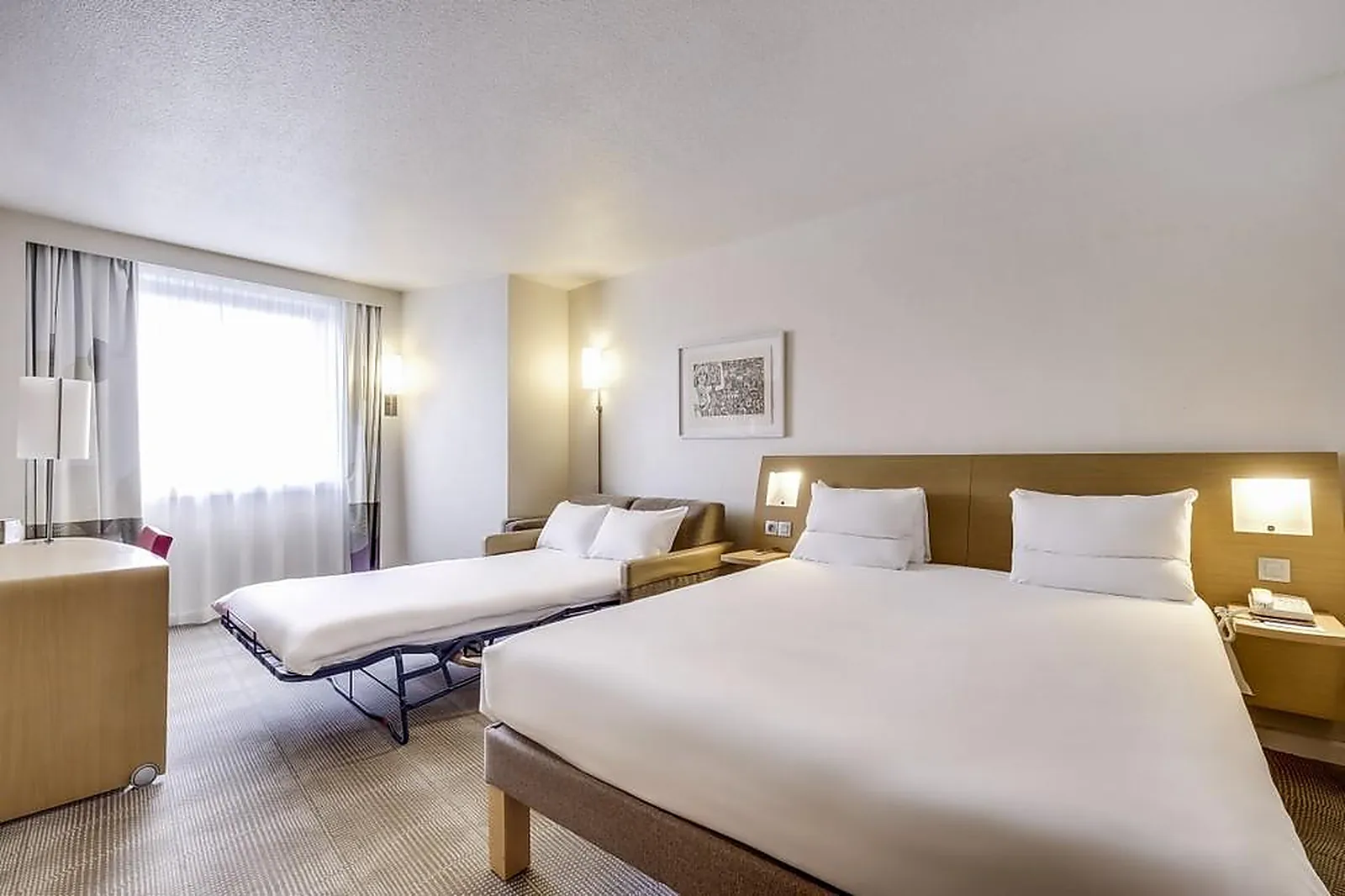 Lieux événementiels, NOVOTEL ATRIA NÎMES CENTRE