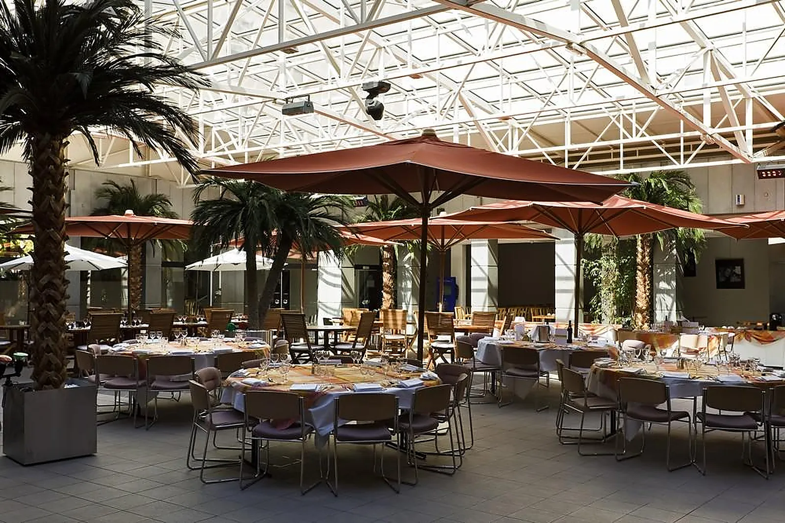 Lieux événementiels, NOVOTEL ATRIA NÎMES CENTRE