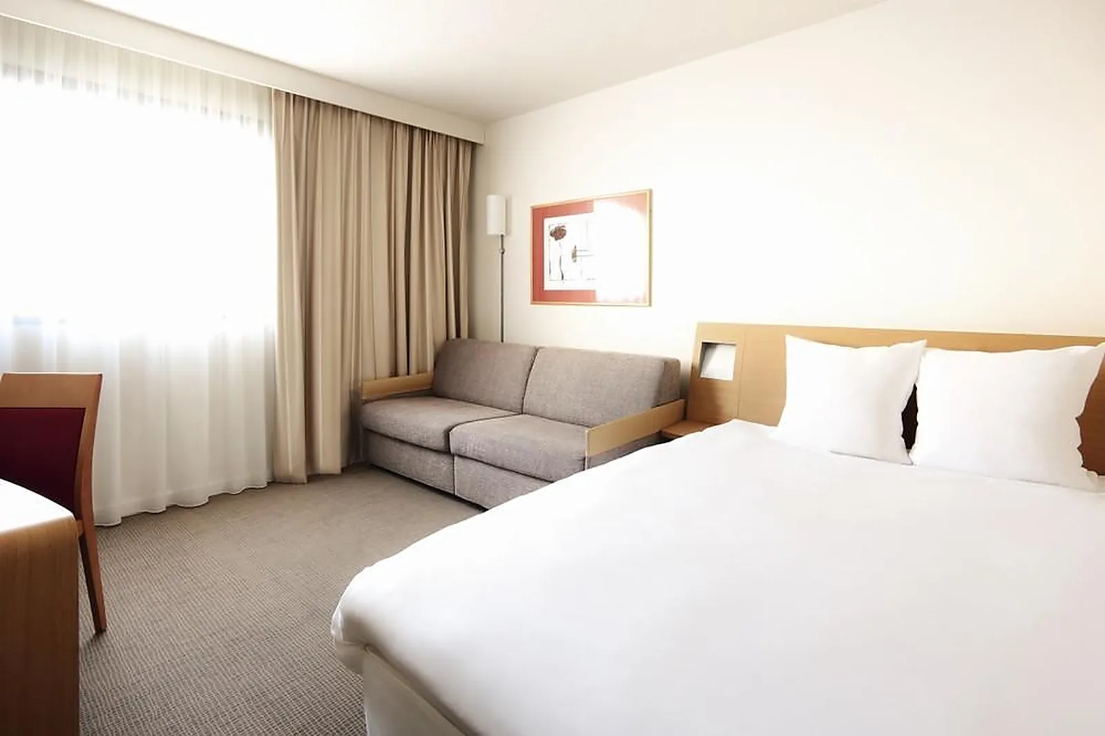 Lieux événementiels, NOVOTEL ATRIA NÎMES CENTRE