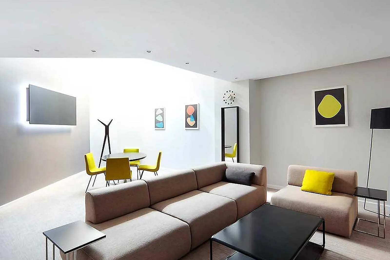 Lieux événementiels, NOVOTEL ATRIA NÎMES CENTRE