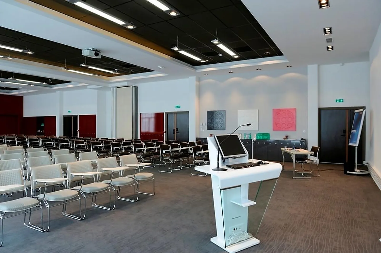 Lieux événementiels, NOVOTEL AVIGNON CENTRE