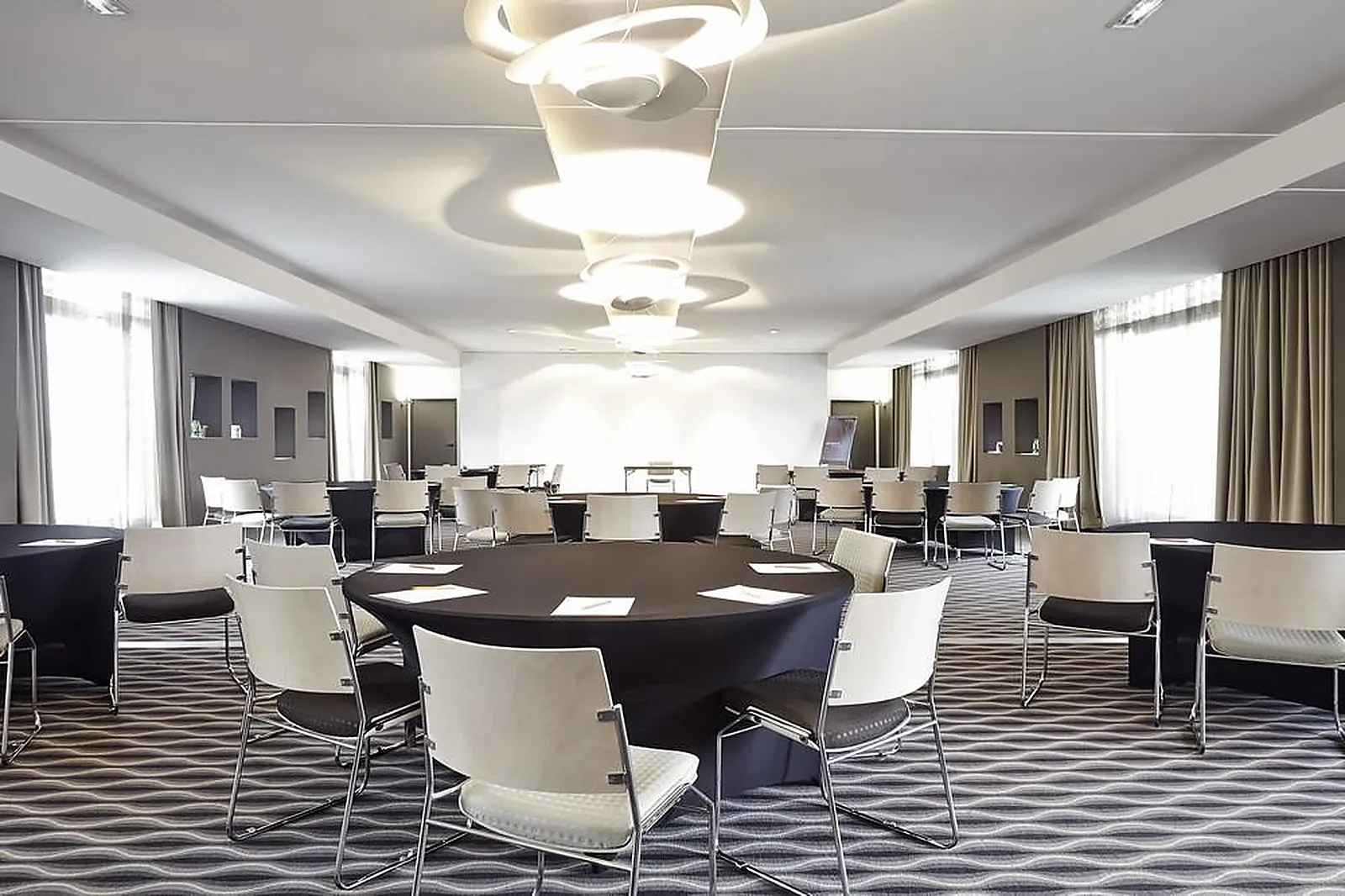 Lieux événementiels, NOVOTEL AVIGNON CENTRE