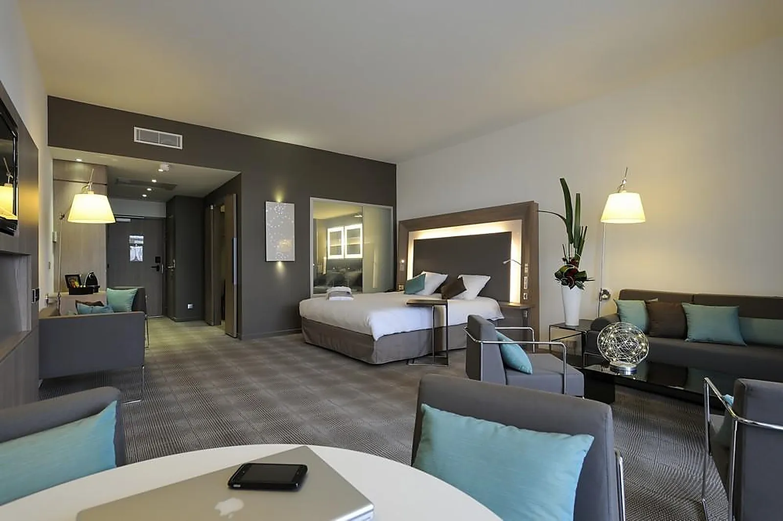 Lieux événementiels, NOVOTEL AVIGNON CENTRE