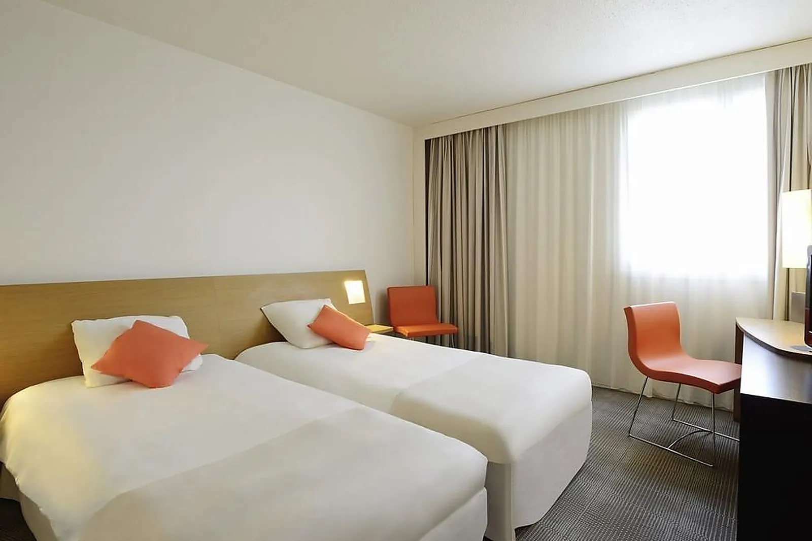 Lieux événementiels, NOVOTEL BAYEUX