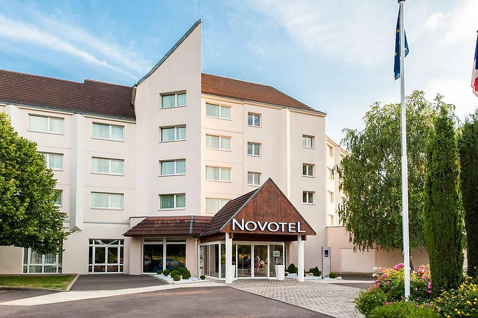 Lieux événementiels, NOVOTEL BEAUNE