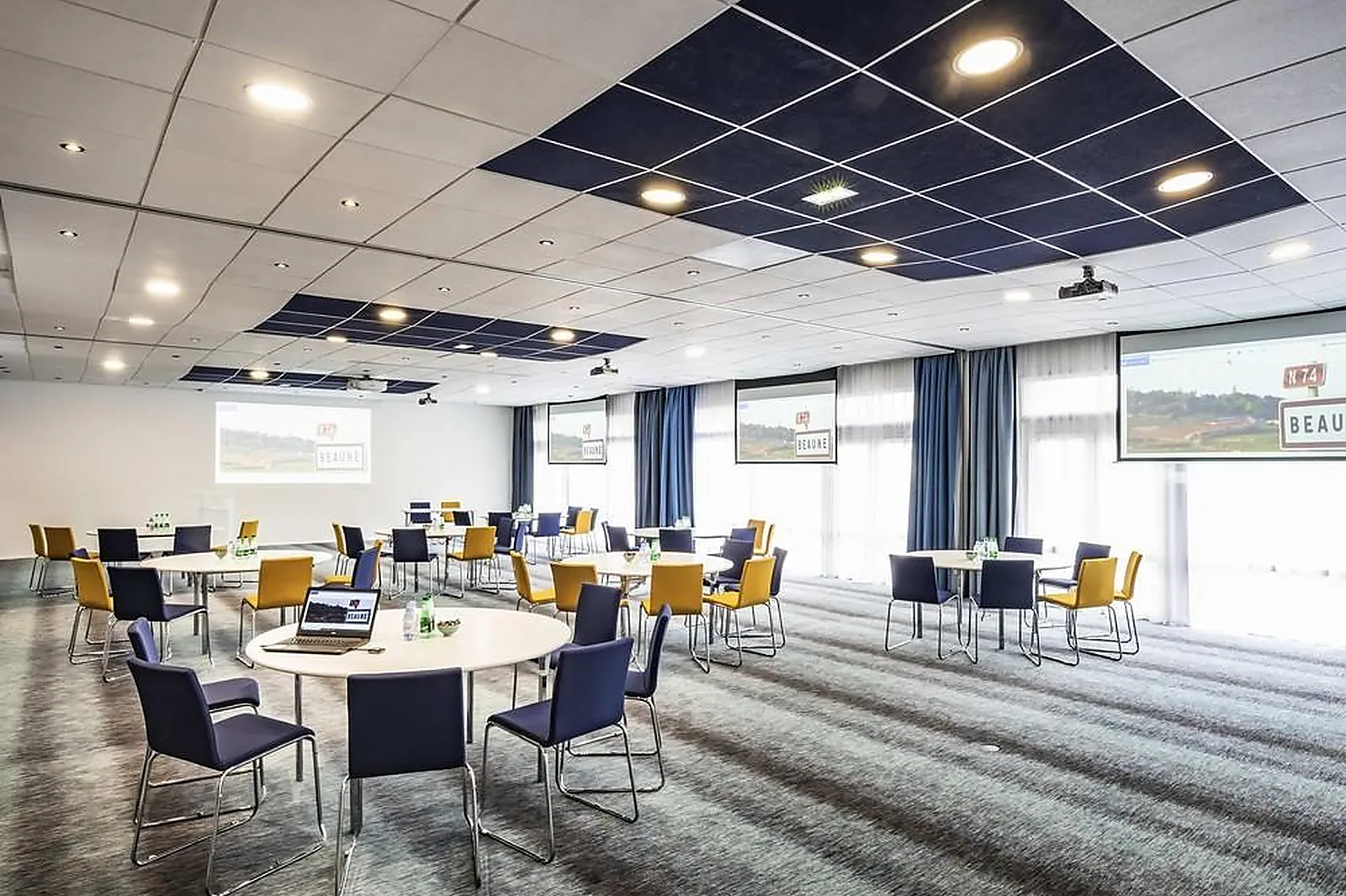 Lieux événementiels, NOVOTEL BEAUNE