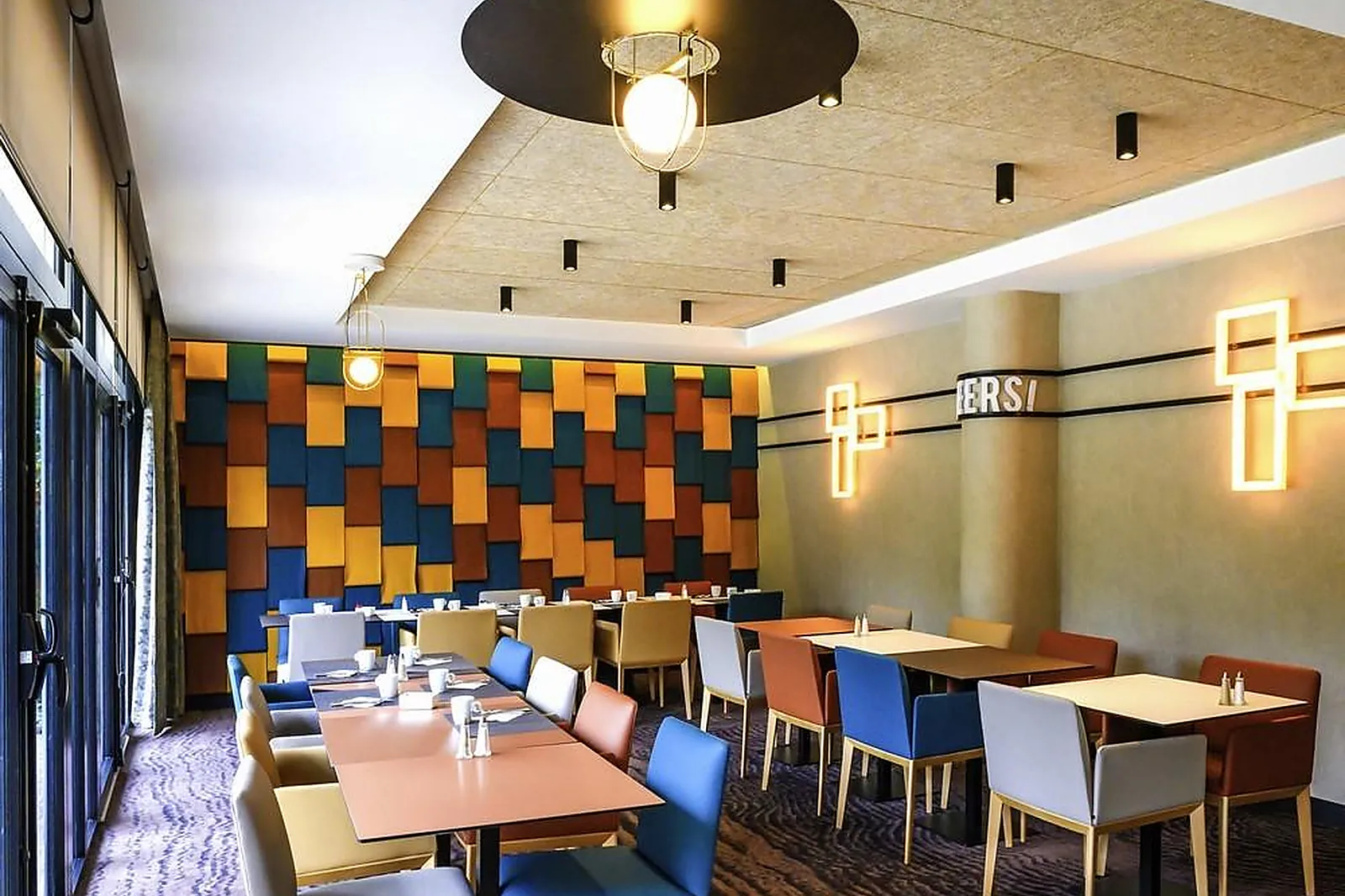 Lieux événementiels, NOVOTEL BEAUNE