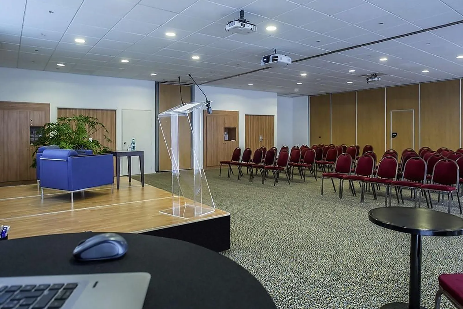 Lieux événementiels, NOVOTEL BOURGES