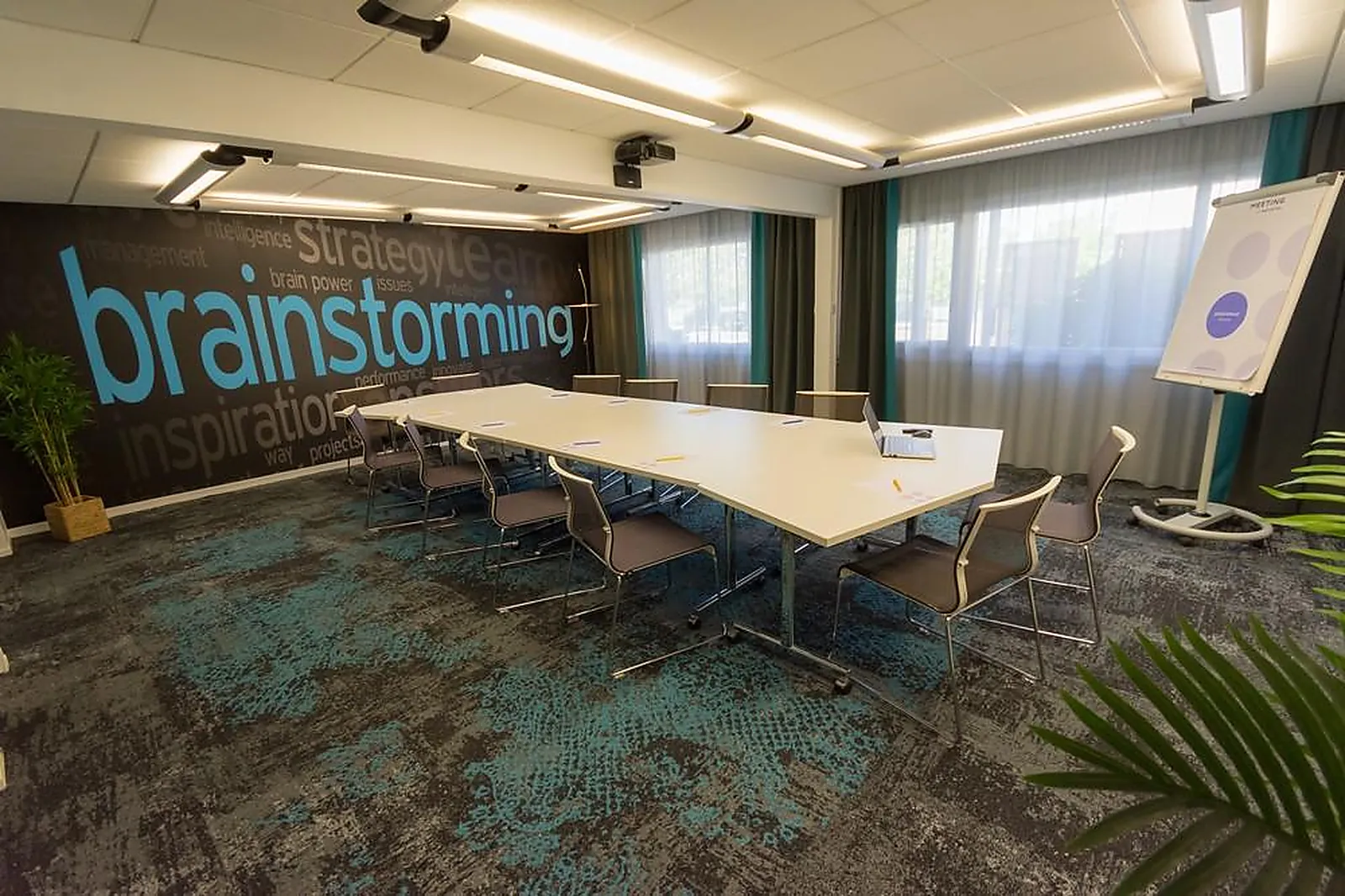 Lieux événementiels, NOVOTEL CHARTRES