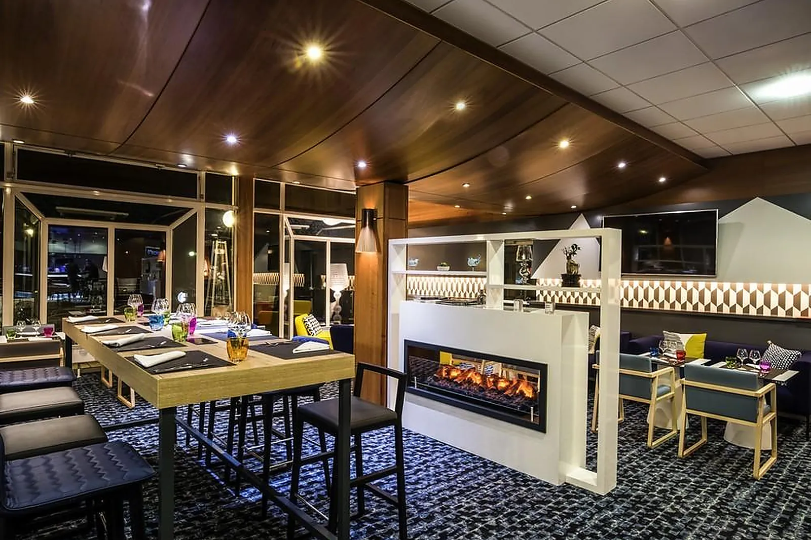 Lieux événementiels, NOVOTEL CHARTRES