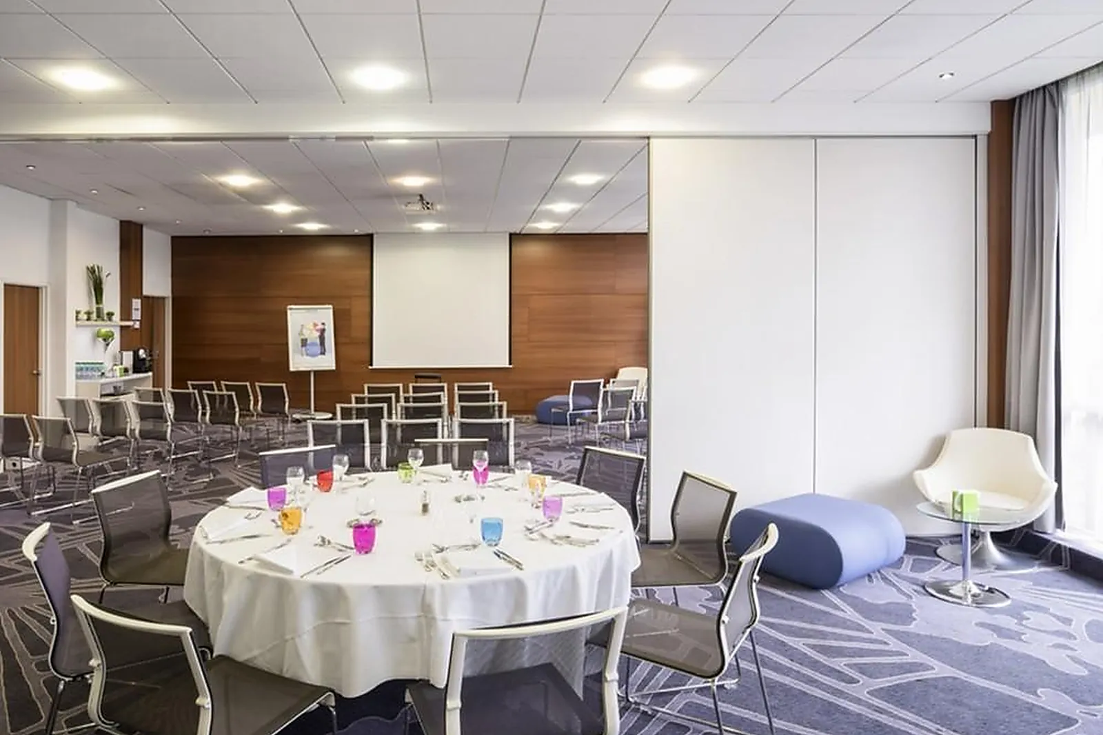 Lieux événementiels, NOVOTEL CHARTRES