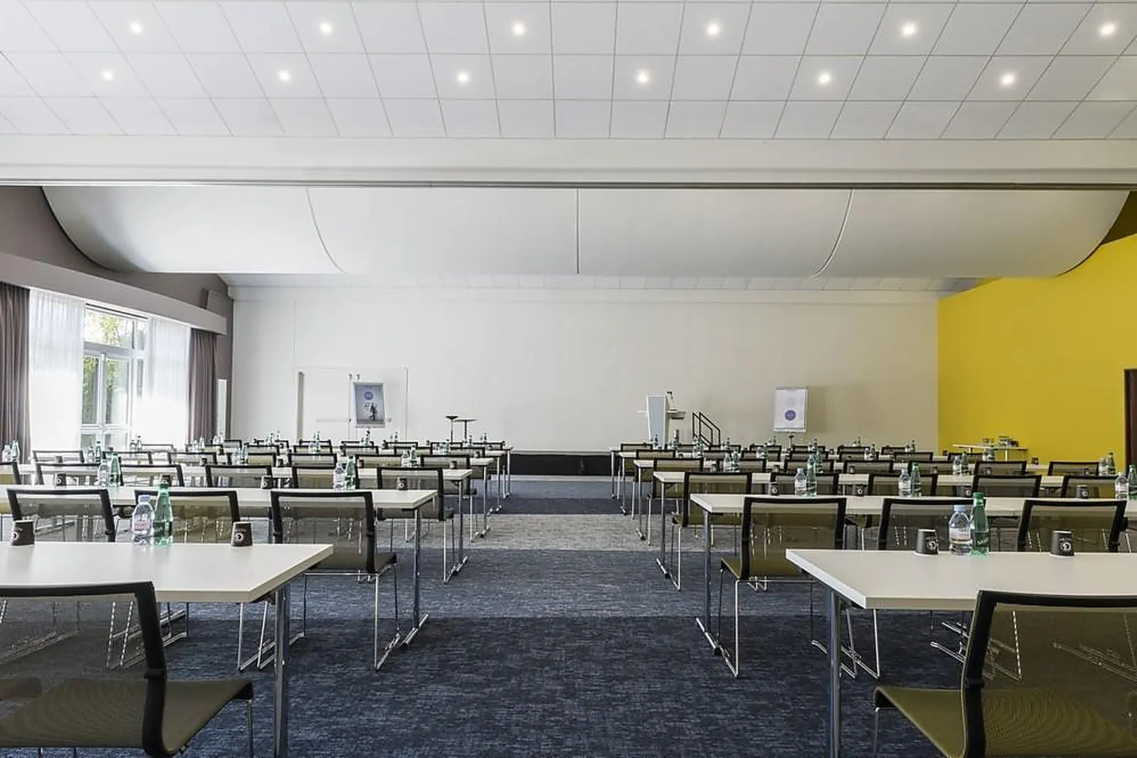 Lieux événementiels, NOVOTEL LYON BRON EUREXPO