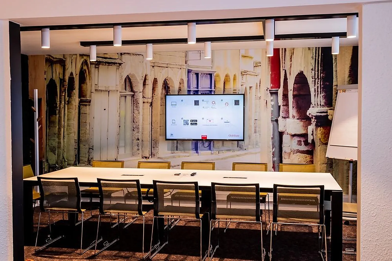 Lieux événementiels, NOVOTEL LYON BRON EUREXPO