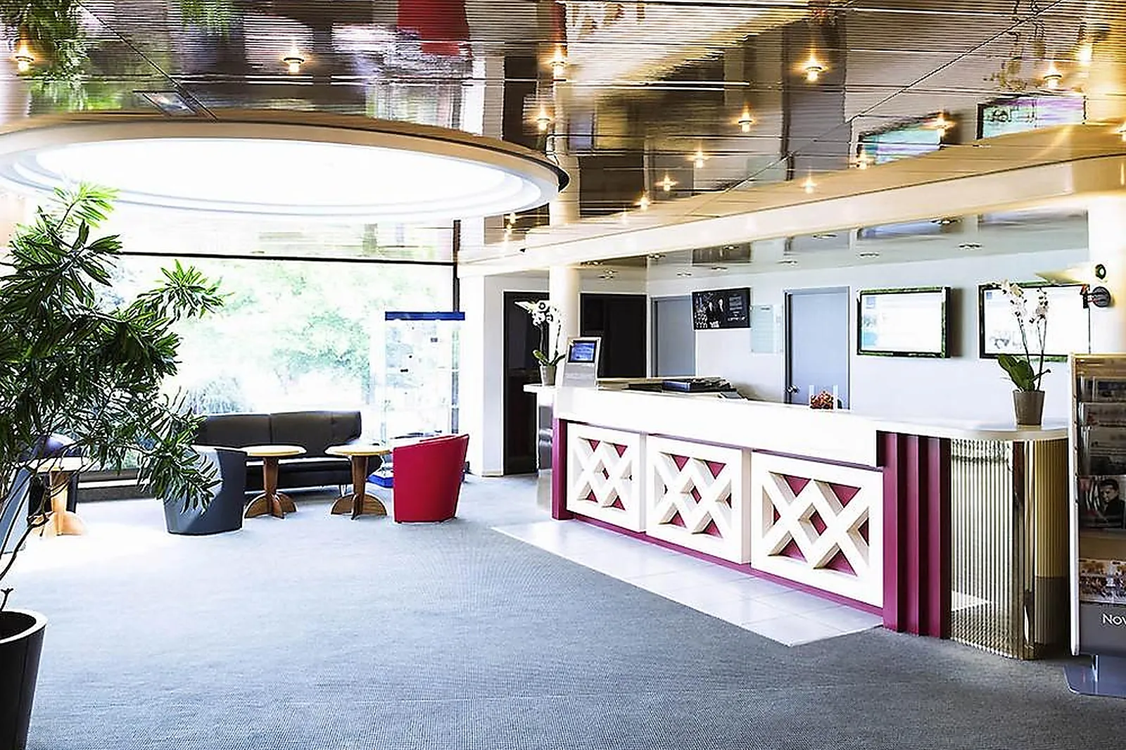 Lieux événementiels, NOVOTEL MÂCON NORD