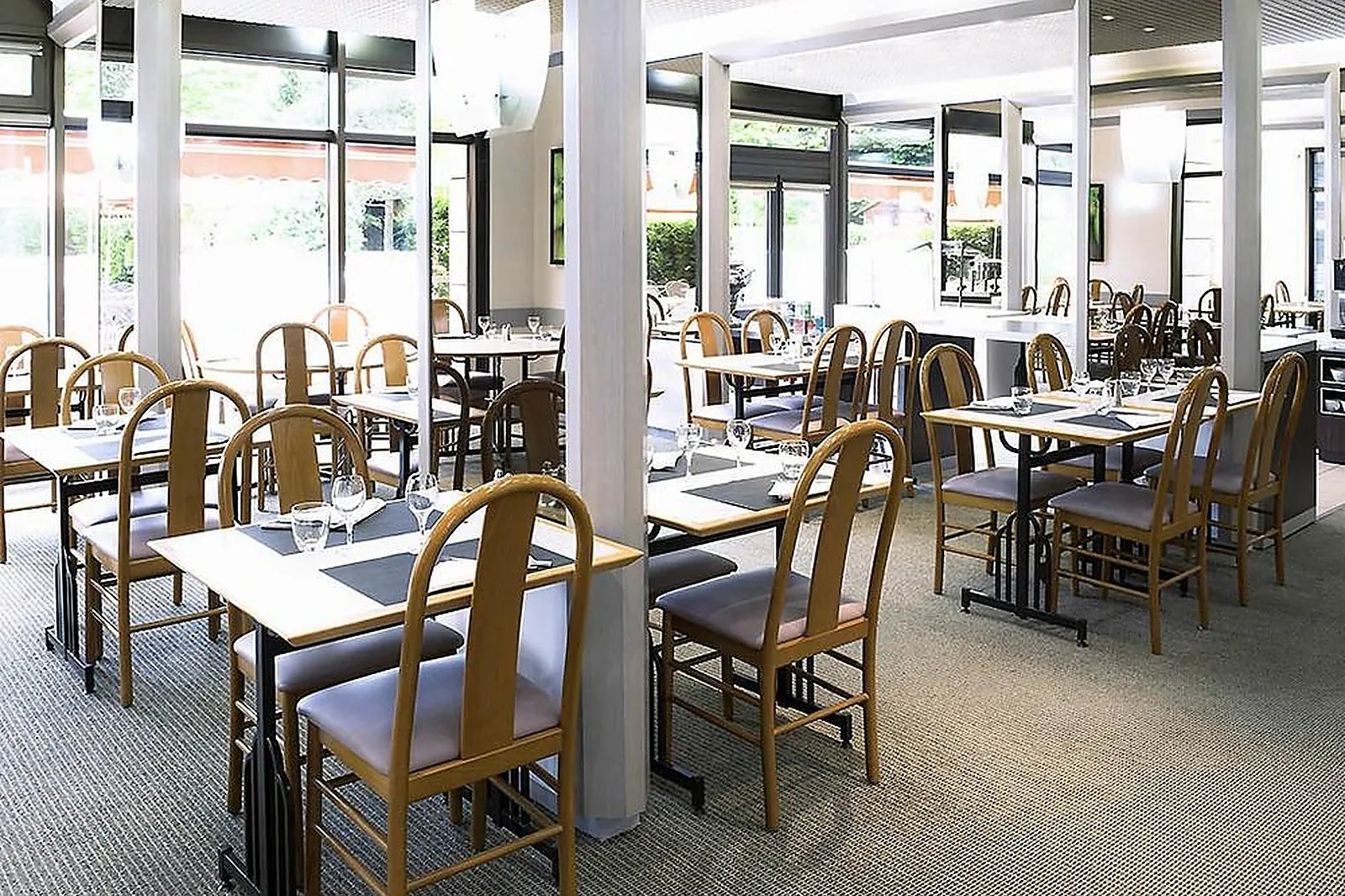 Lieux événementiels, NOVOTEL MÂCON NORD