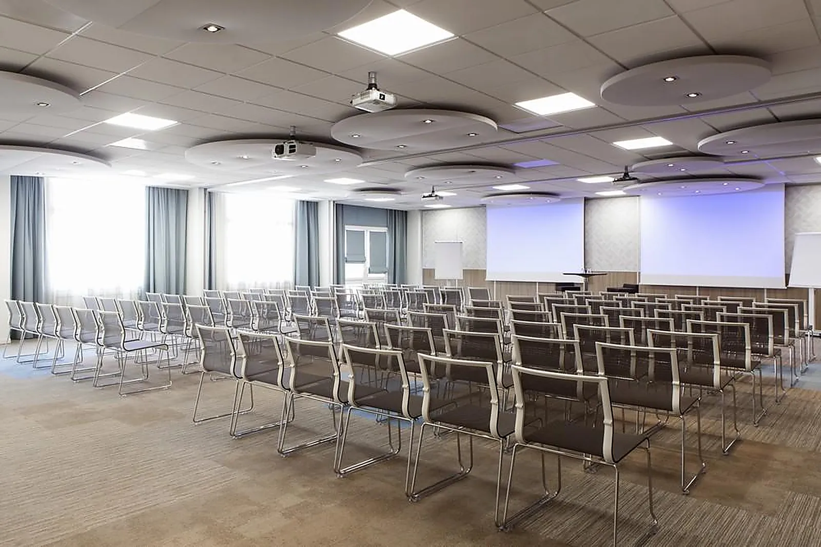 Lieux événementiels, NOVOTEL MASSY PALAISEAU