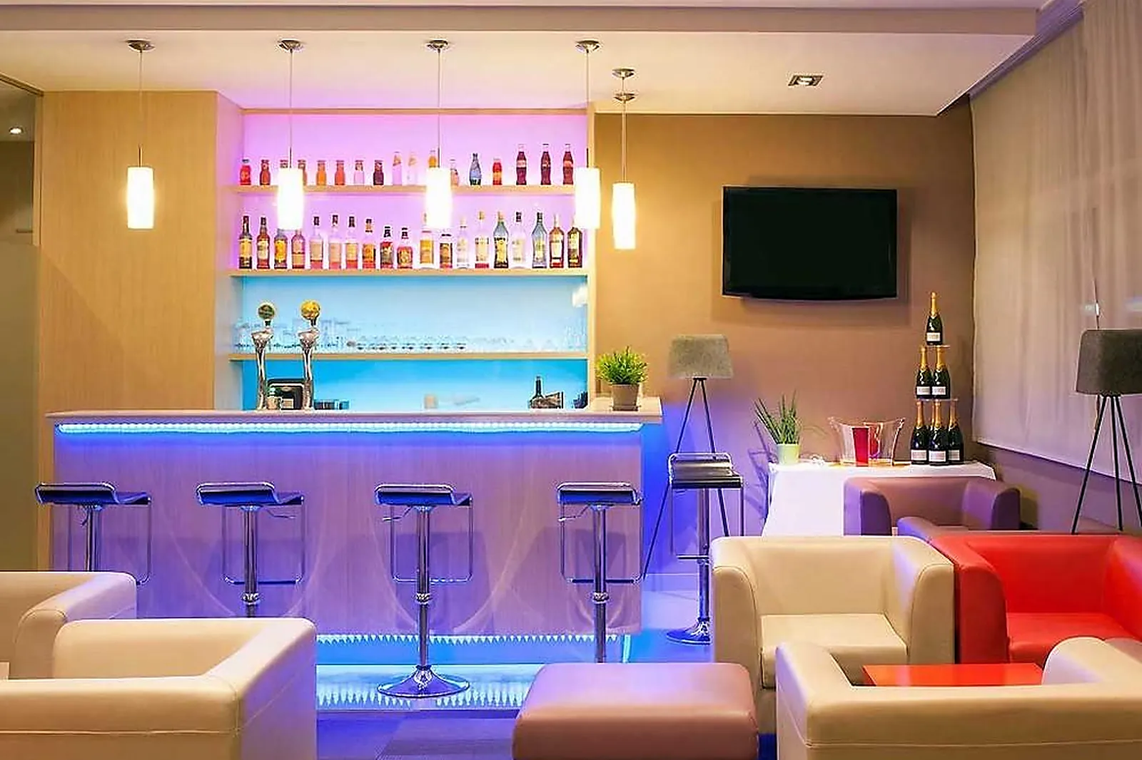 Lieux événementiels, NOVOTEL NANTES CENTRE BORD DE LOIRE