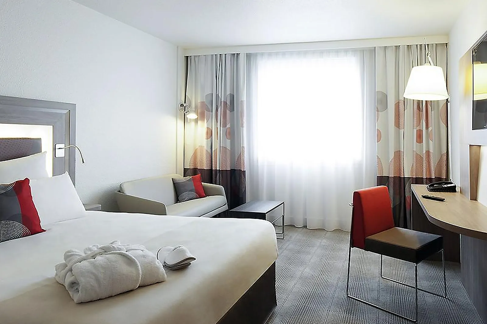 Lieux événementiels, NOVOTEL PARIS 17