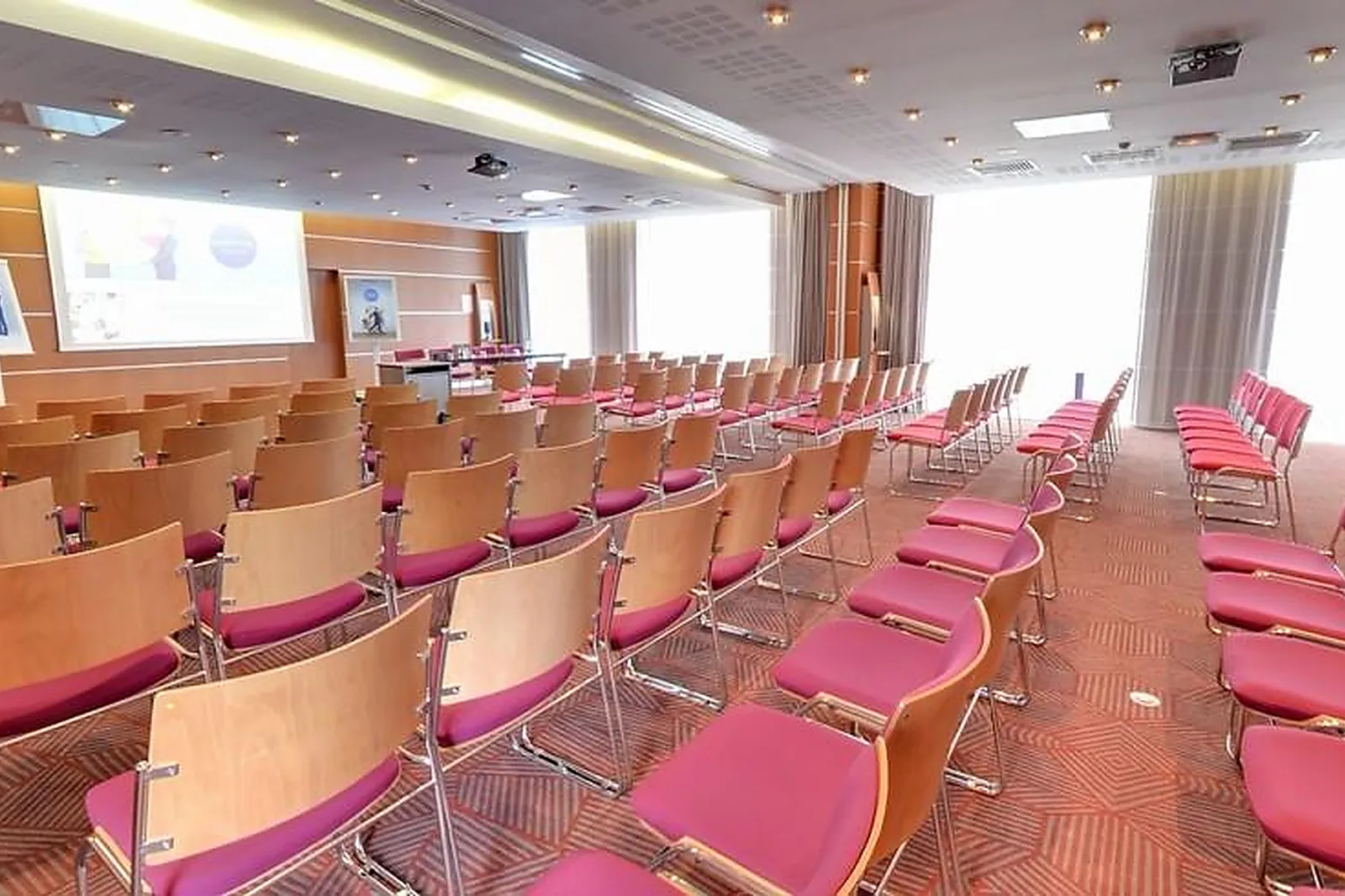 Lieux événementiels, NOVOTEL PARIS 17