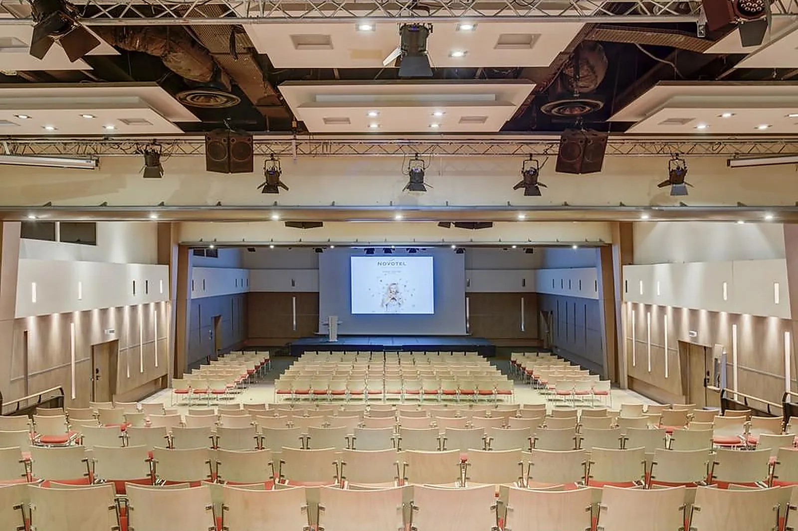 Lieux événementiels, NOVOTEL PARIS CENTRE TOUR EIFFEL