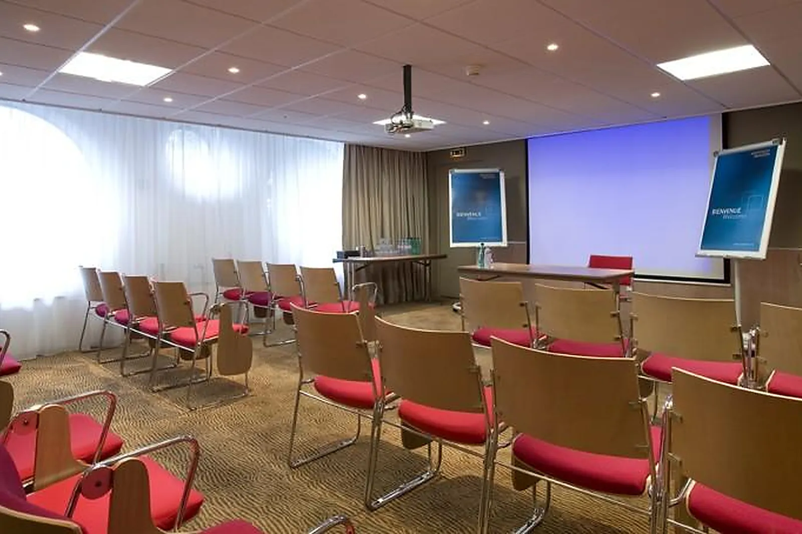 Lieux événementiels, NOVOTEL PARIS LA DEFENSE