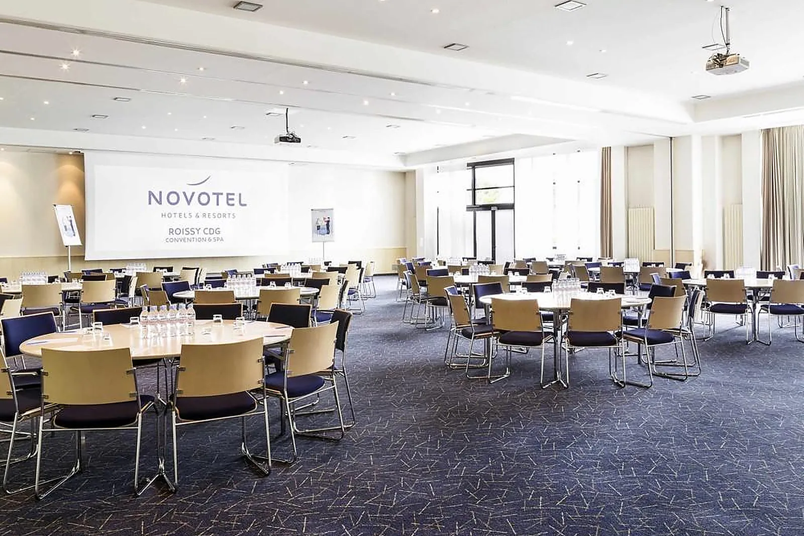 Lieux événementiels, NOVOTEL PARIS ROISSY CDG CONVENTION