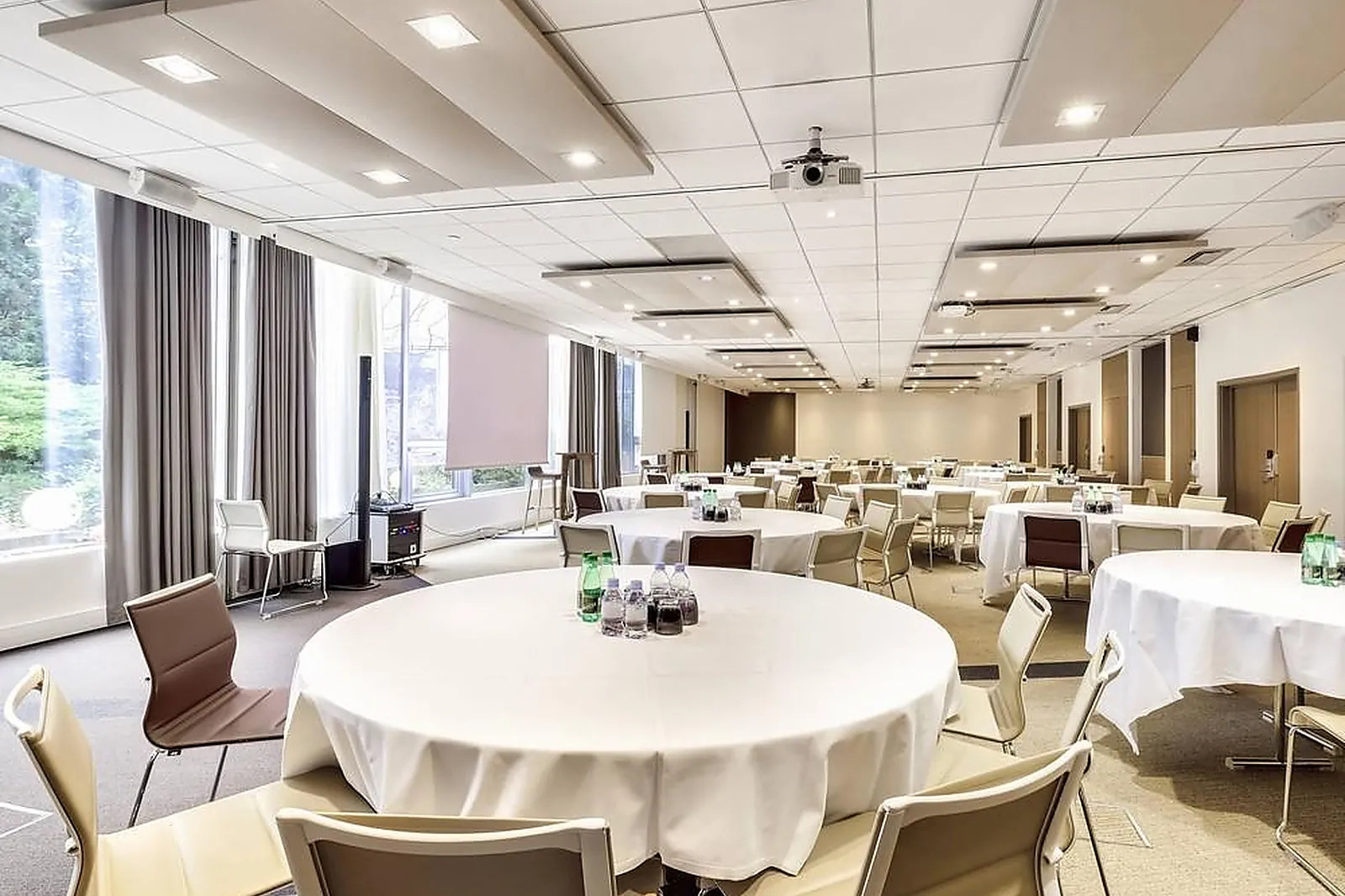 Lieux événementiels, NOVOTEL PARIS SUD PORTE DE CHARENTON