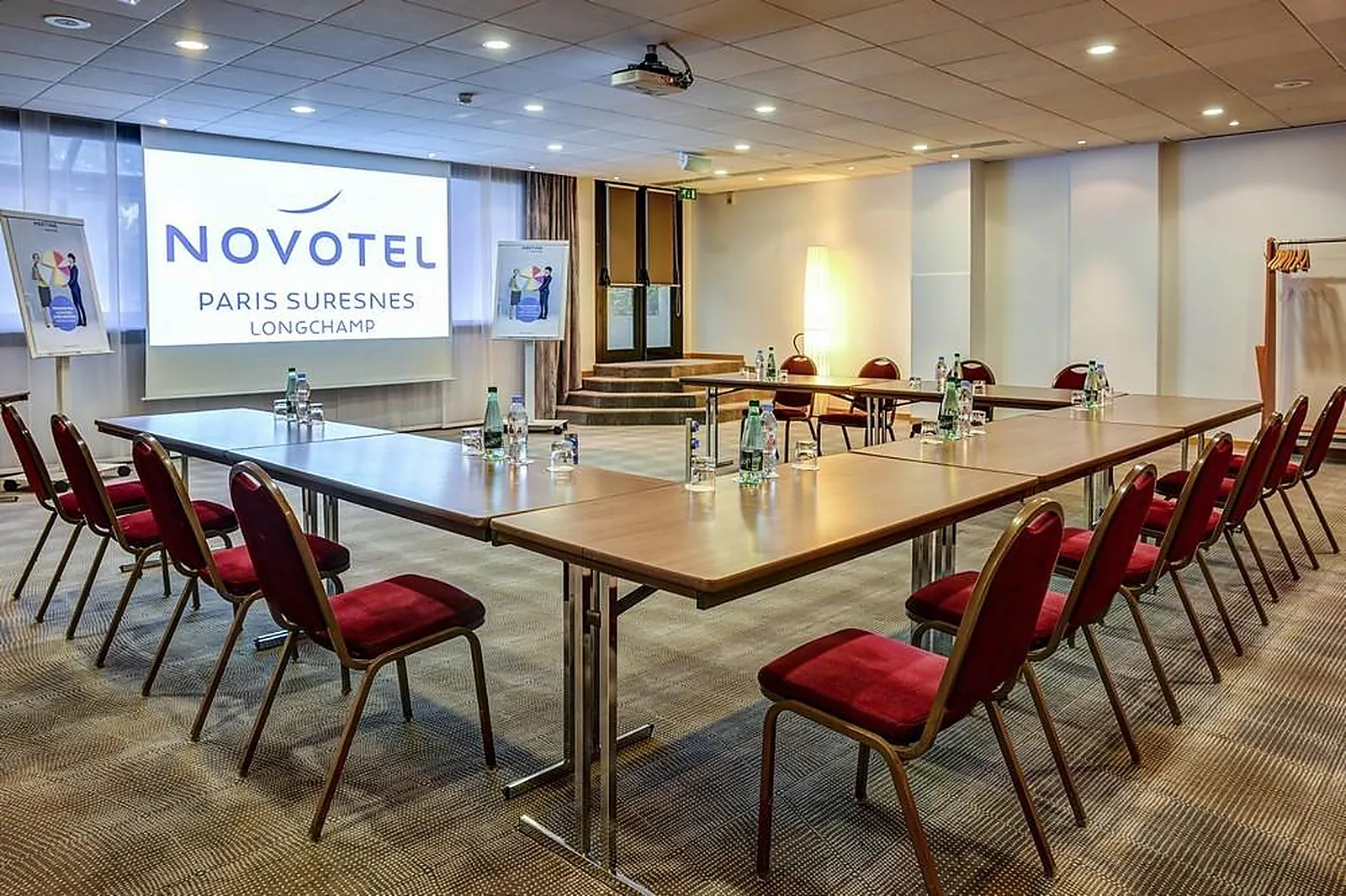 Lieux événementiels, NOVOTEL PARIS SURESNES LONGCHAMP