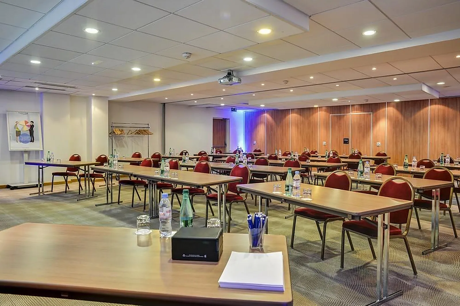 Lieux événementiels, NOVOTEL PARIS SURESNES LONGCHAMP