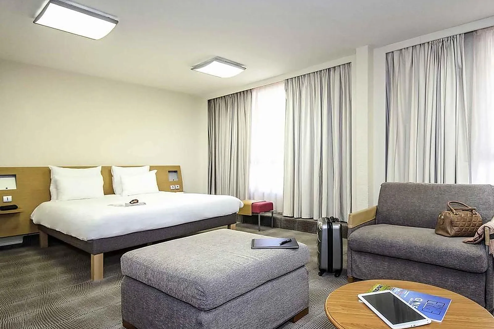 Lieux événementiels, NOVOTEL PERPIGNAN RIVESALTES