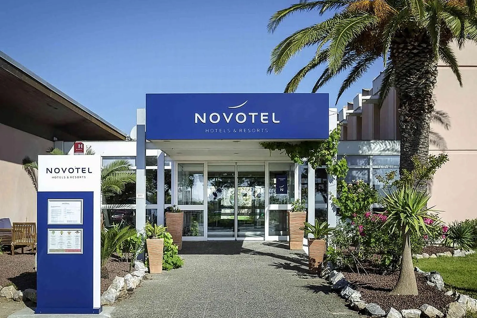 Lieux événementiels, NOVOTEL PERPIGNAN RIVESALTES