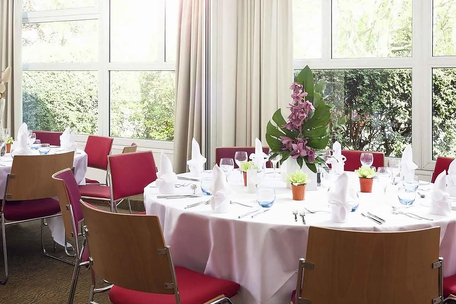 Lieux événementiels, NOVOTEL POISSY ORGEVAL