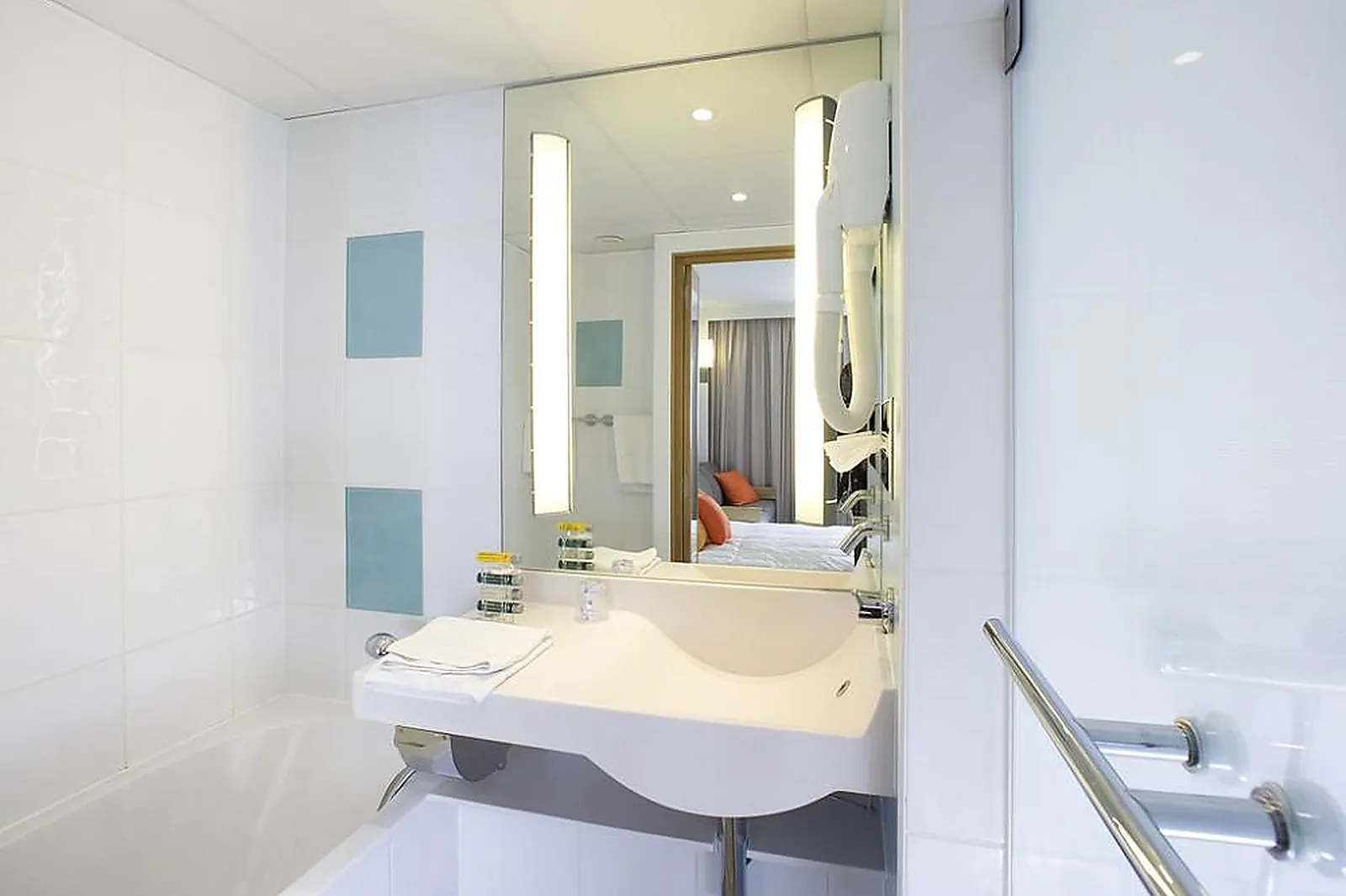 Lieux événementiels, NOVOTEL REIMS TINQUEUX