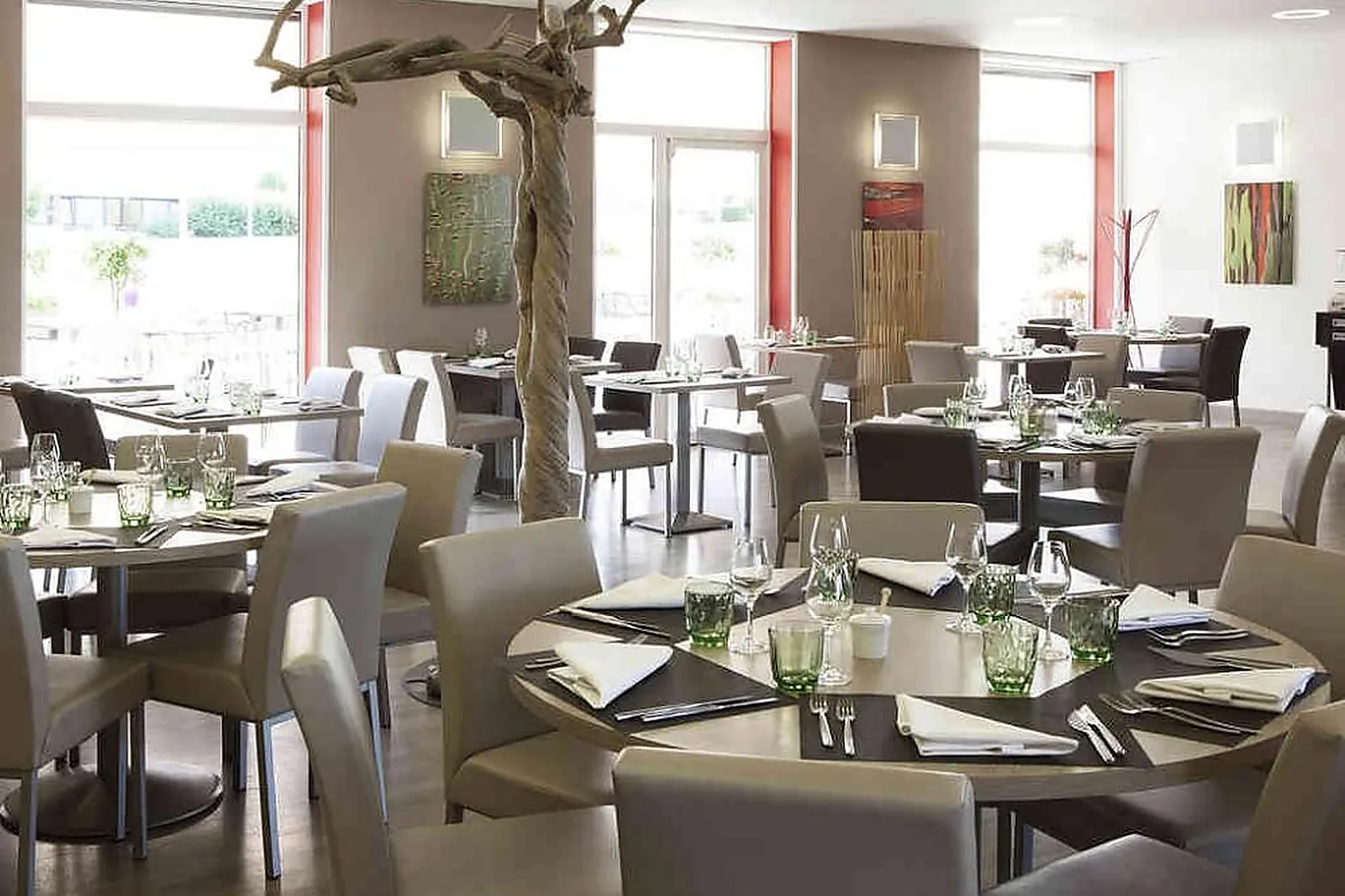 Lieux événementiels, NOVOTEL REIMS TINQUEUX