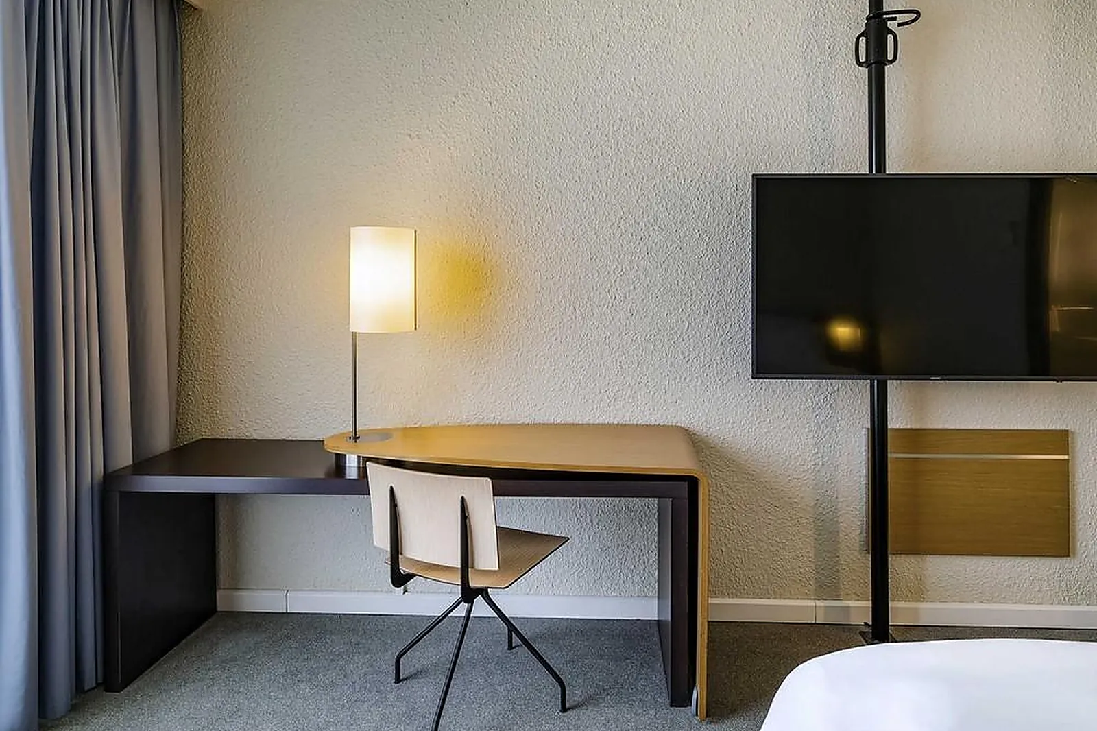 Lieux événementiels, NOVOTEL VALENCIENNES