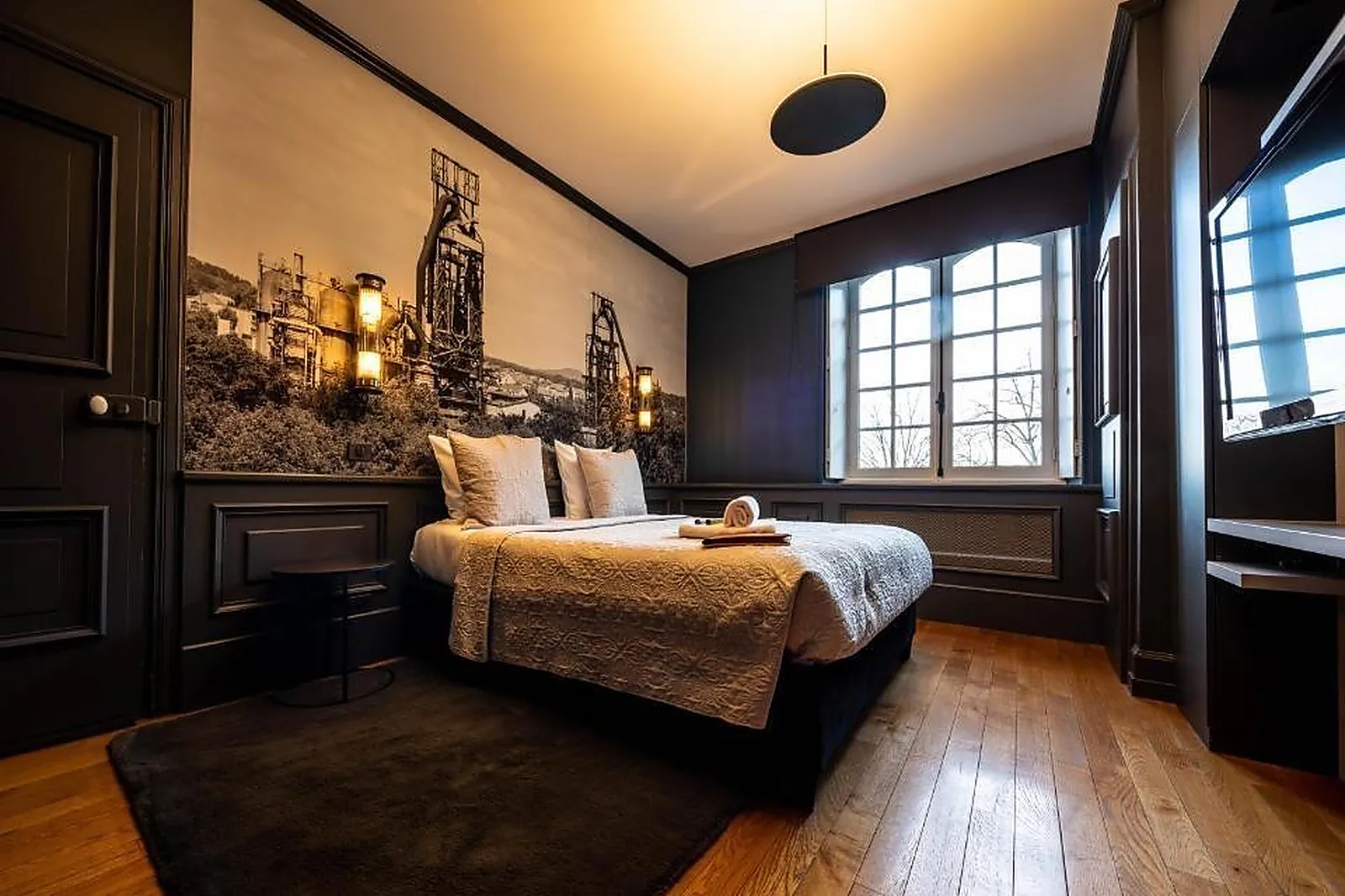 Lieux événementiels, Ô CHÂTEAU