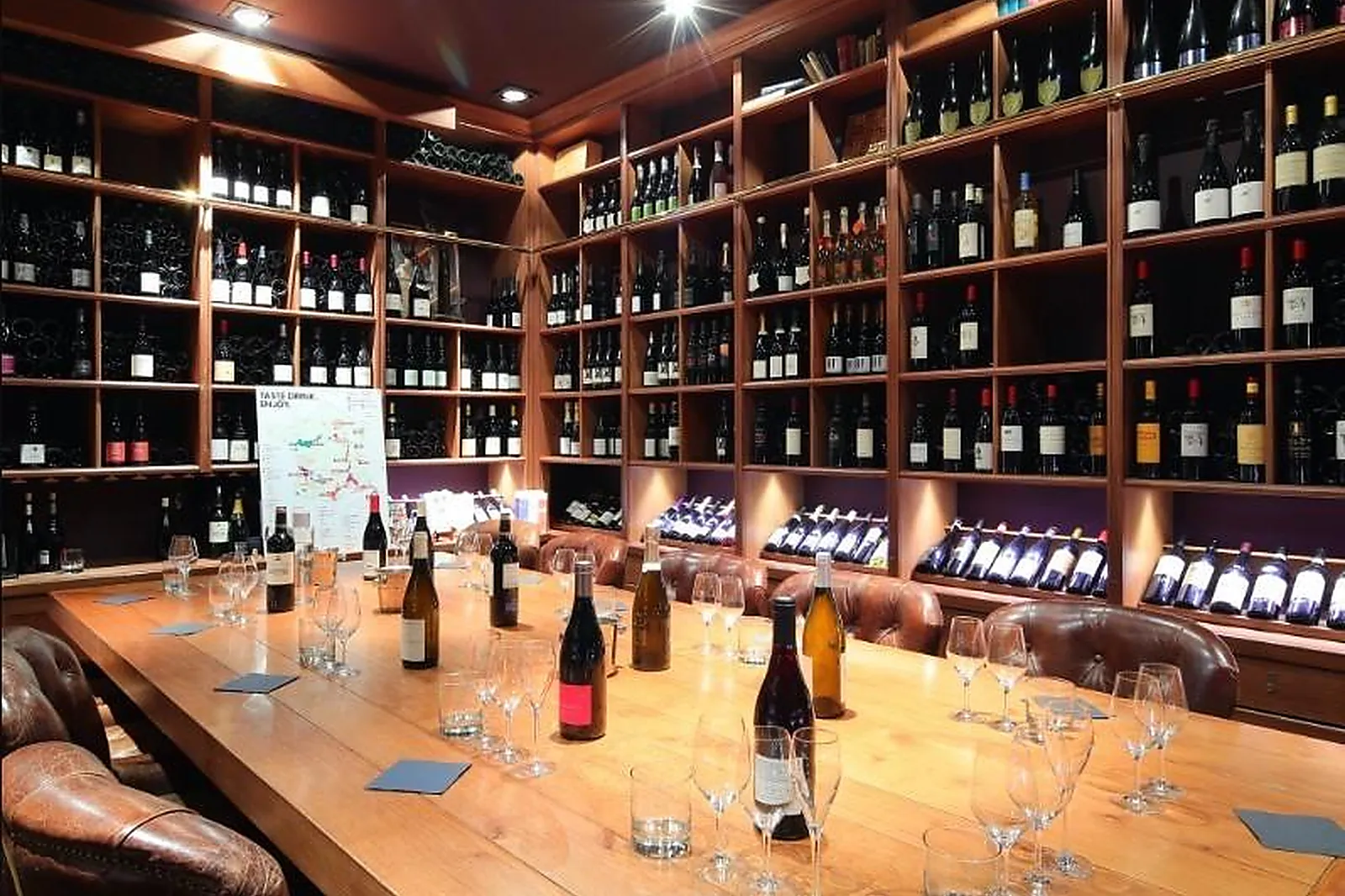 Lieux événementiels, Ô CHÂTEAU - LA VINERIE