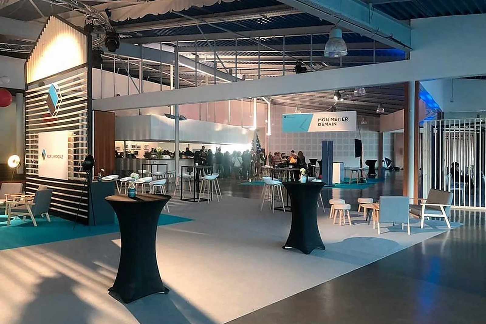 Lieux événementiels, Ō LAC