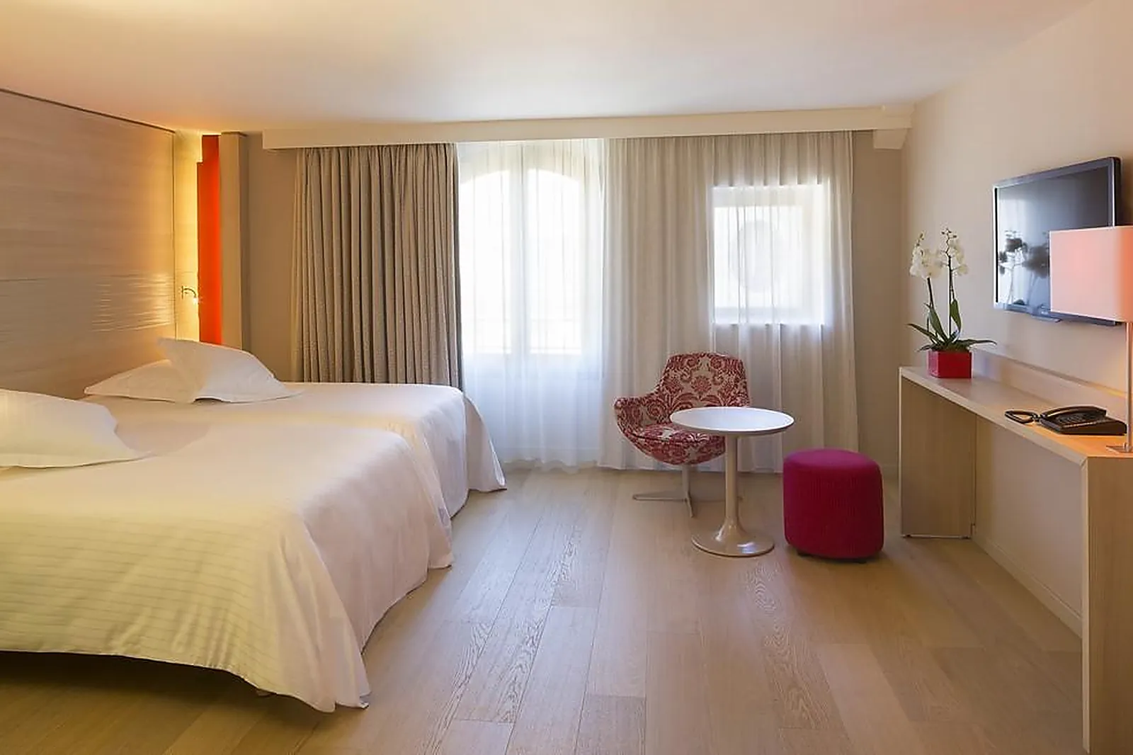 Lieux événementiels, OCEANIA L'UNIVERS TOURS