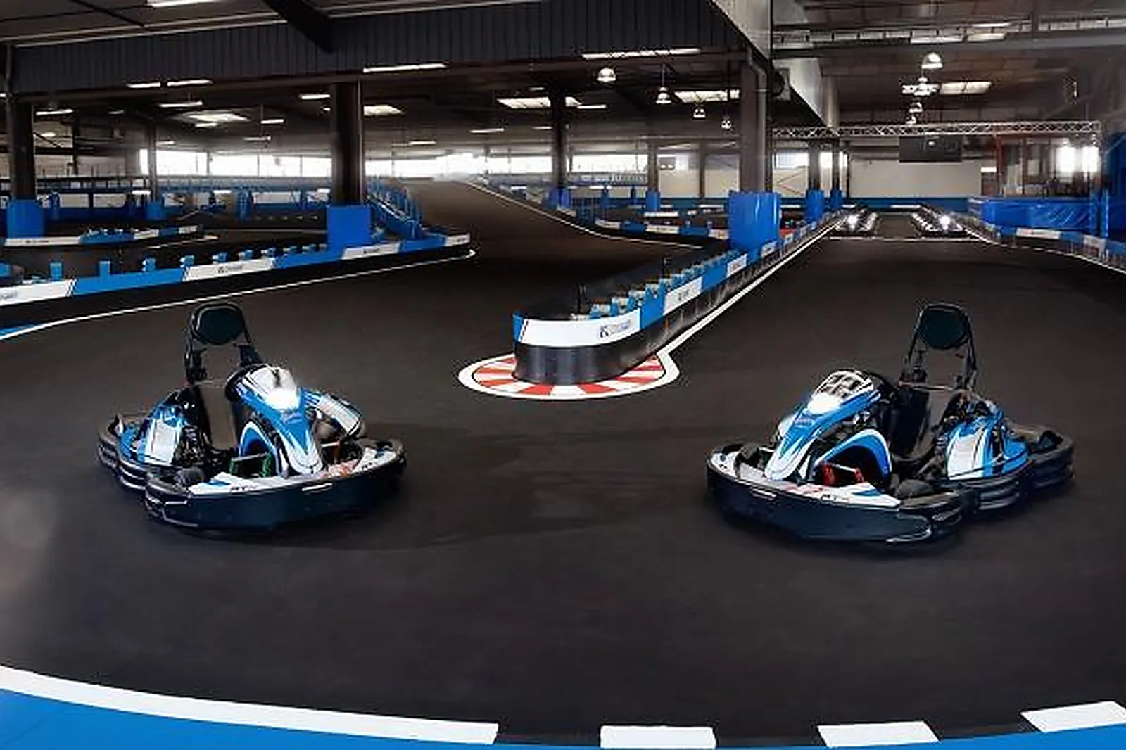 Lieux événementiels, ONLY KART