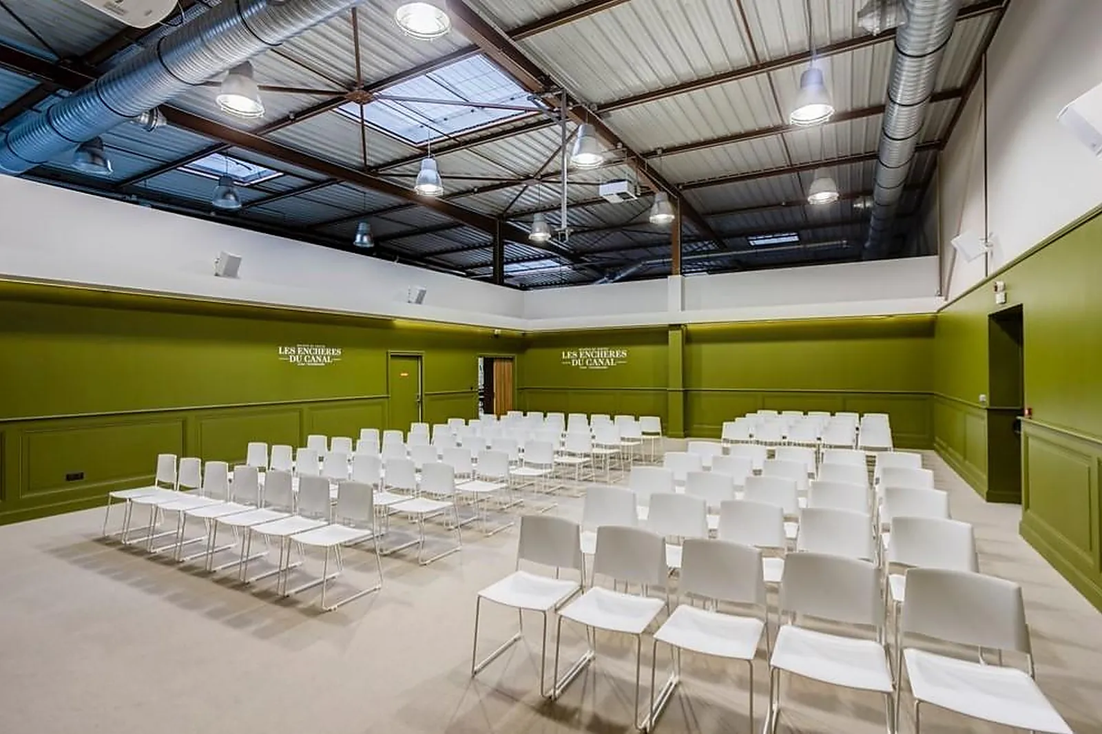 Lieux événementiels, OSCAR LES PUCES