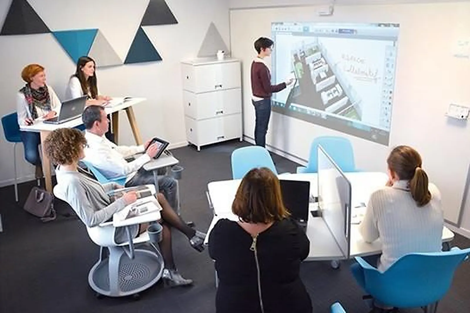 Lieux événementiels, OUEST BUREAU