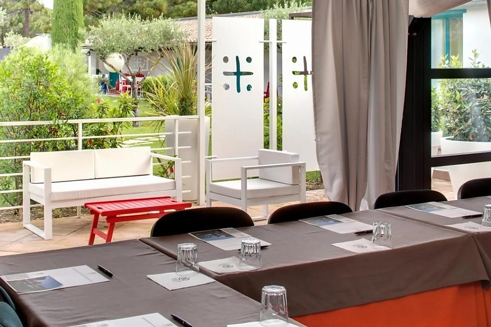 Lieux événementiels, OUSTAU CAMARGUEN