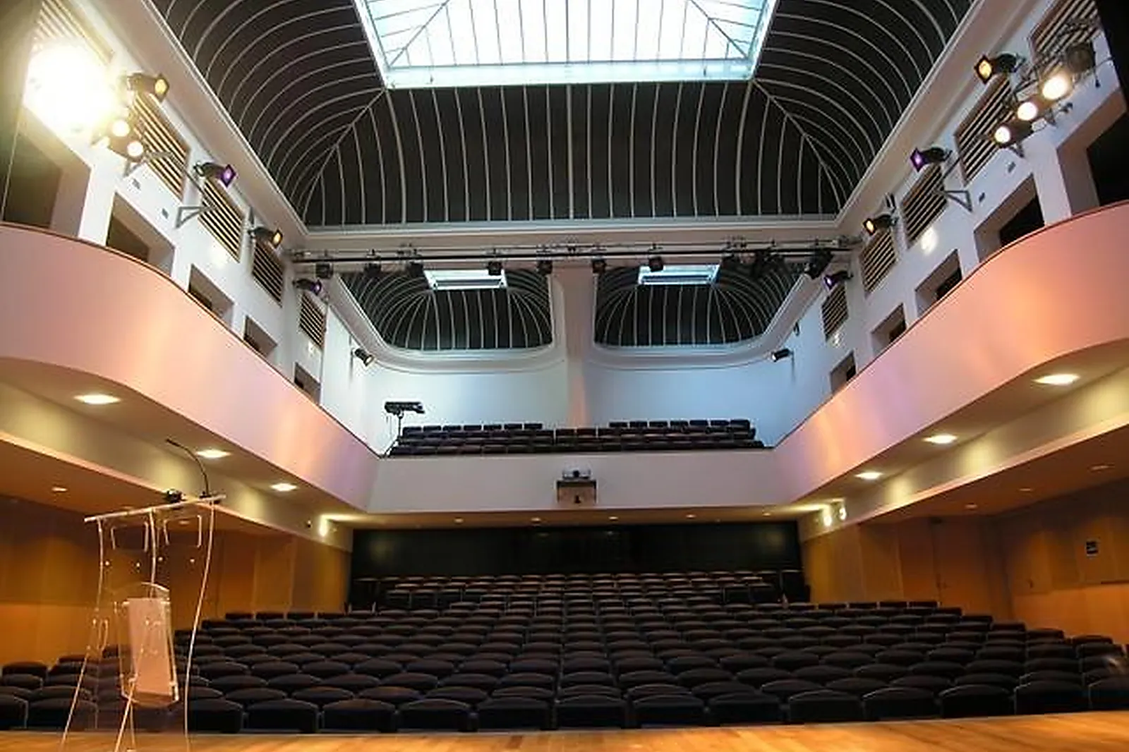 Lieux événementiels, PALAIS LUMIERE