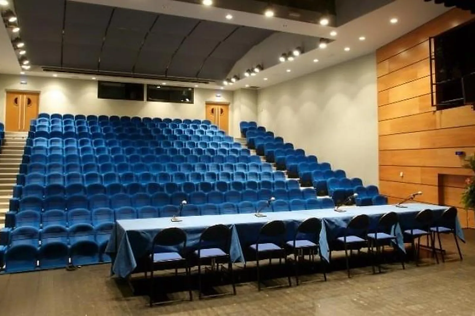 Lieux événementiels, PALAIS DES ARTS ET DES CONGRÈS DE VANNES