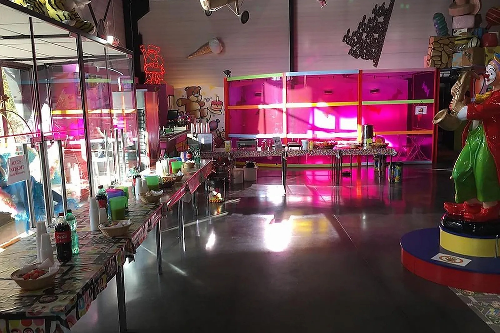 Lieux événementiels, PALAIS DES BONBONS DU NOUGAT ET DES SOUVENIRS