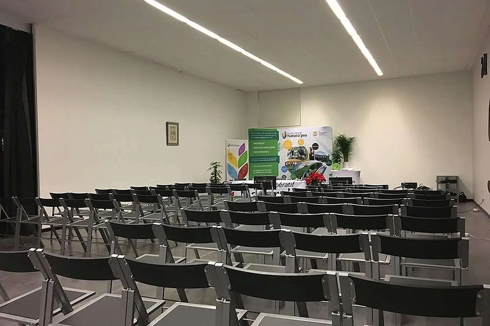 Lieux événementiels, PALAIS DES BONBONS DU NOUGAT ET DES SOUVENIRS