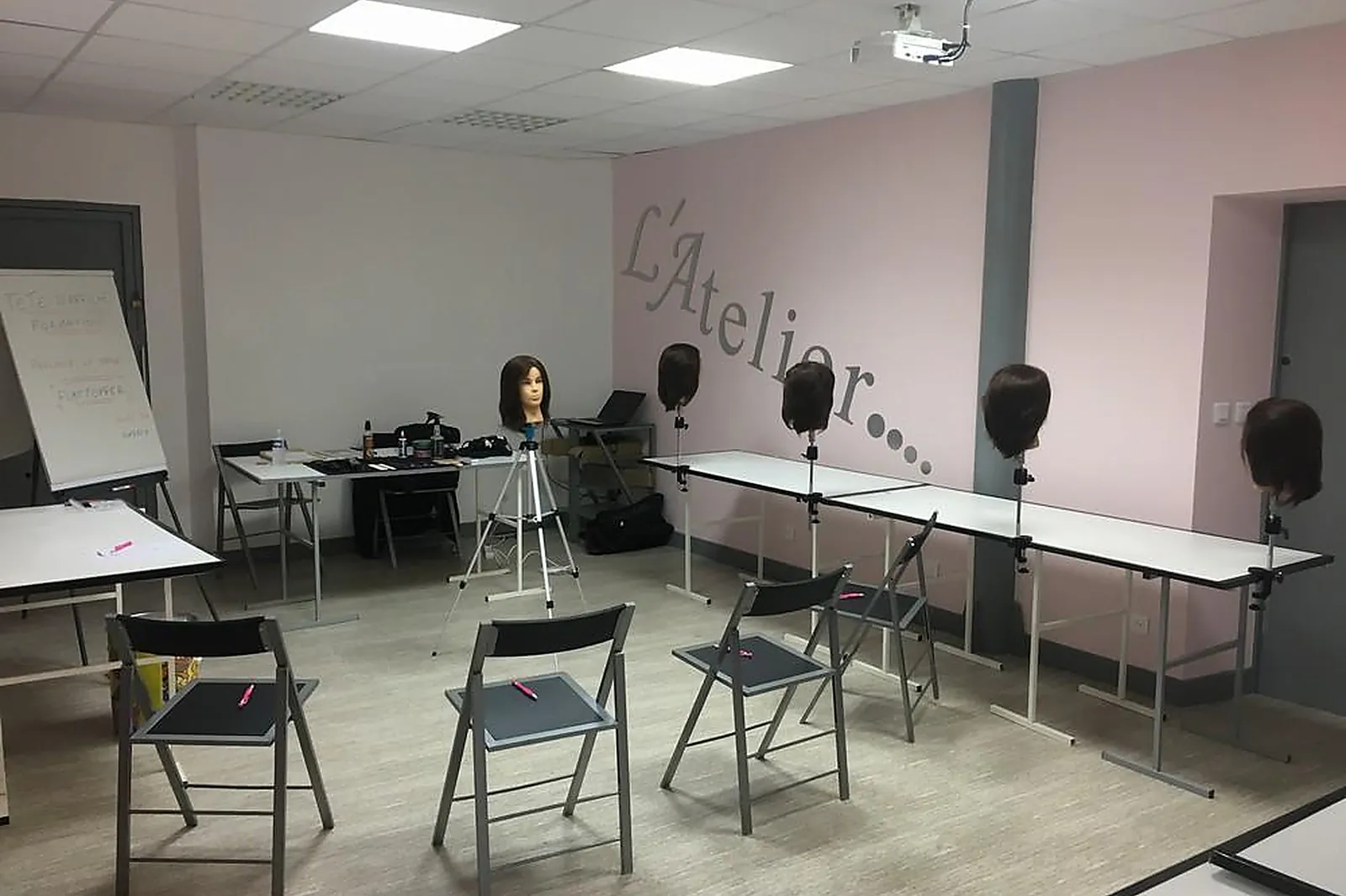 Lieux événementiels, PALAIS DES BONBONS DU NOUGAT ET DES SOUVENIRS