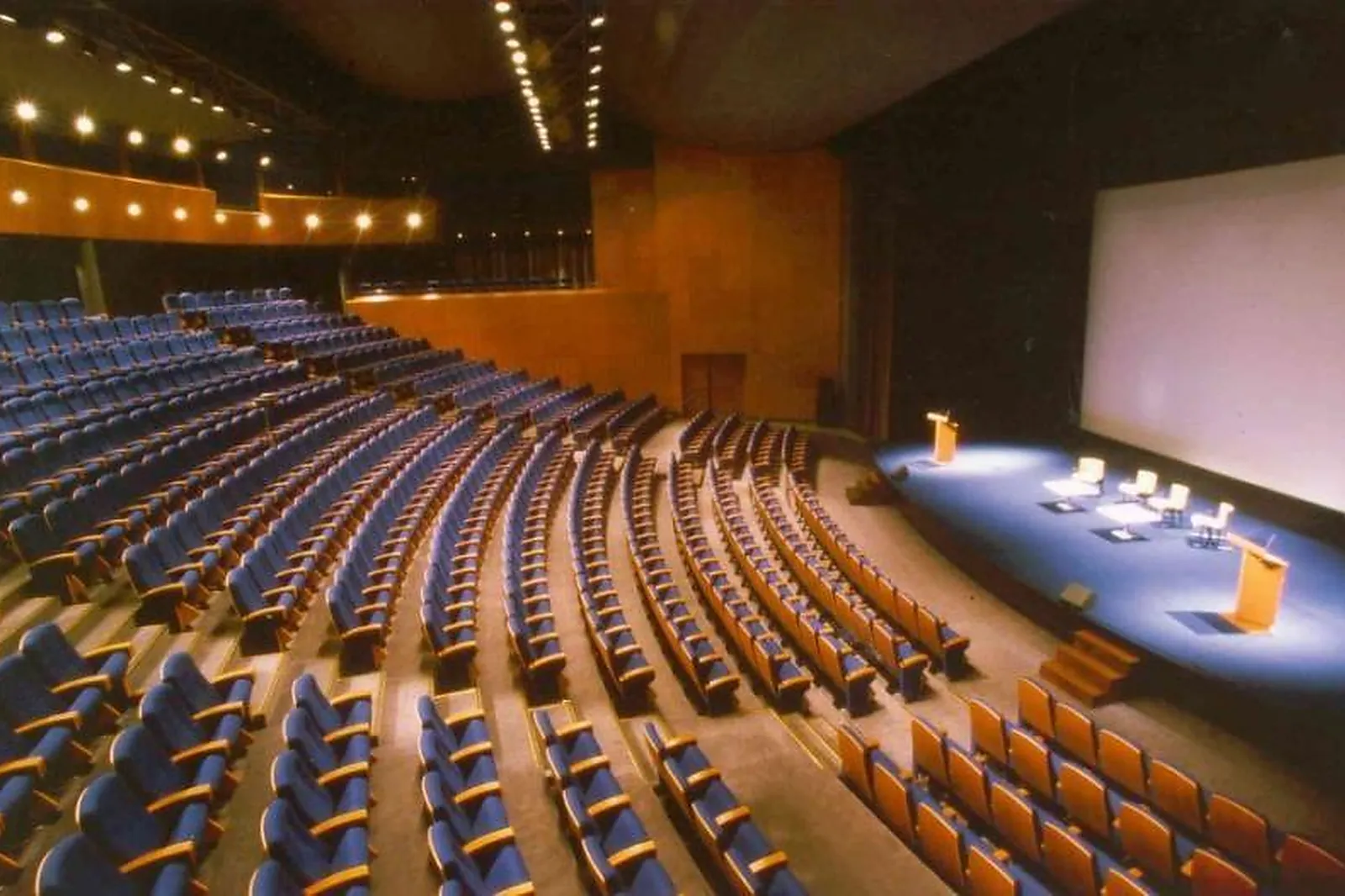 Lieux événementiels, PALAIS DES CONGRES DIJON BOURGOGNE
